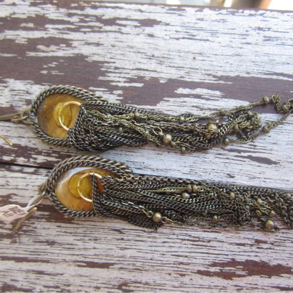 Annie Hammer skull and chain designer earrings - Picture 2 of 4